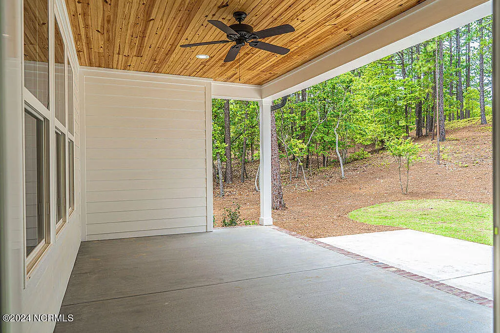 113 Pittman Rd, West End, NC 27376 113 28