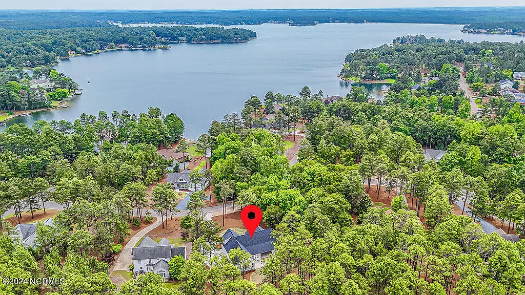 113 Pittman Rd, West End, NC 27376 113 32