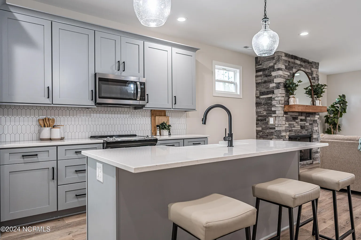 214 Henson St, Southern Pines, NC 28387 214 11