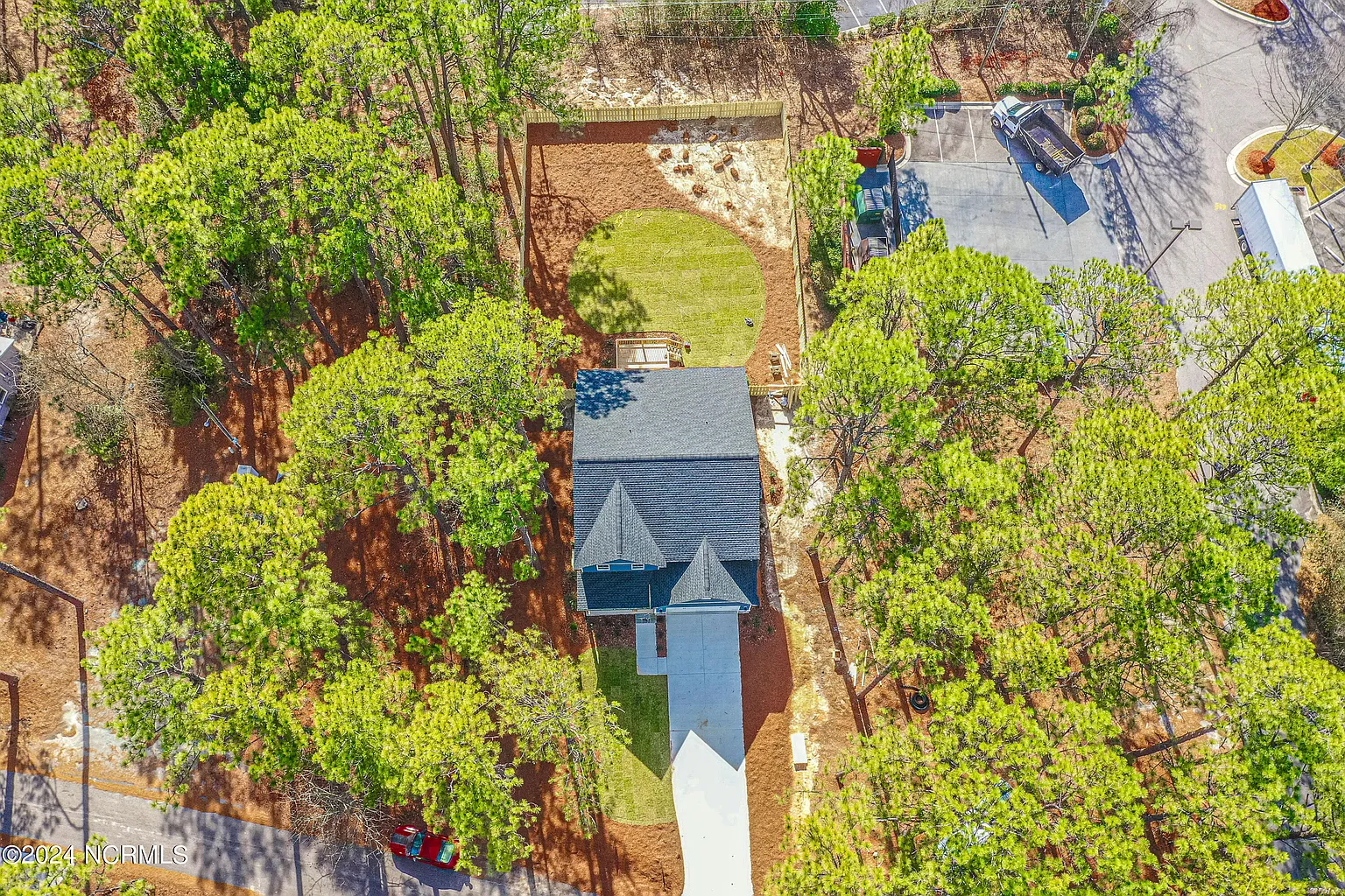 214 Henson St, Southern Pines, NC 28387 214 2