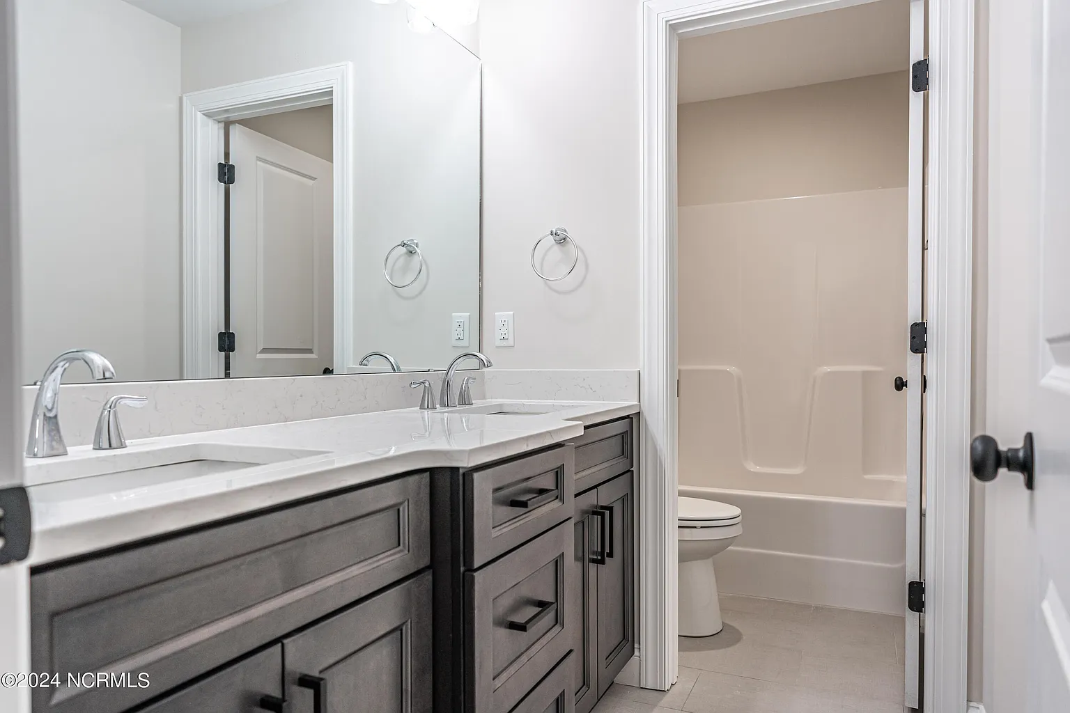 214 Henson St, Southern Pines, NC 28387 214 22