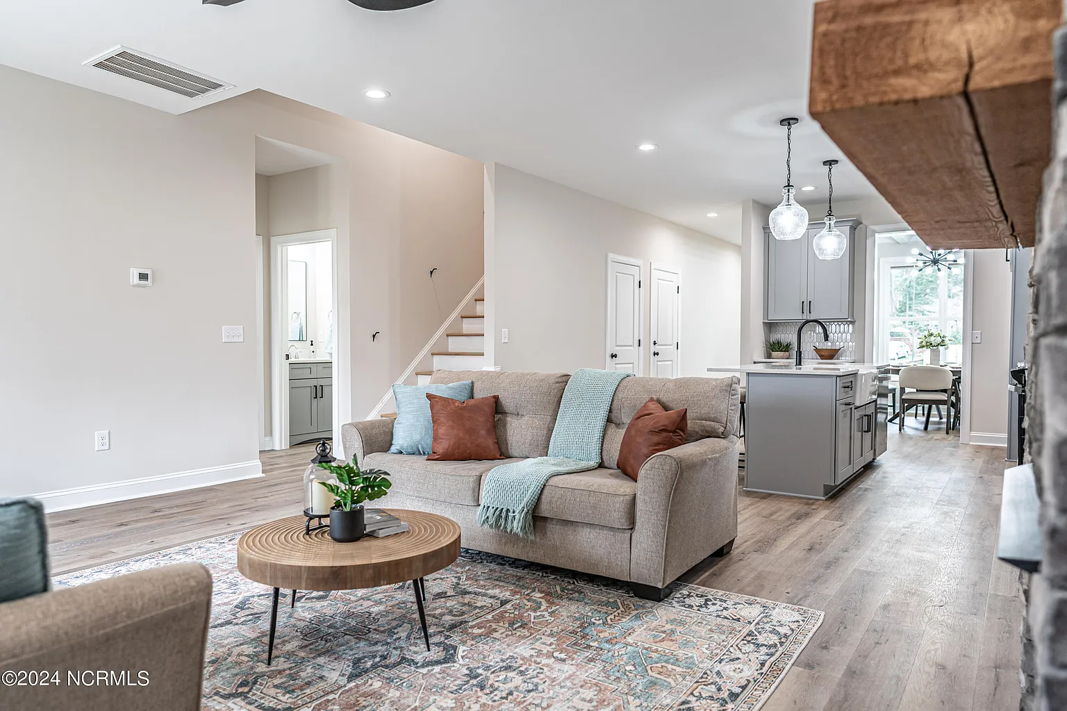 214 Henson St, Southern Pines, NC 28387 214 5