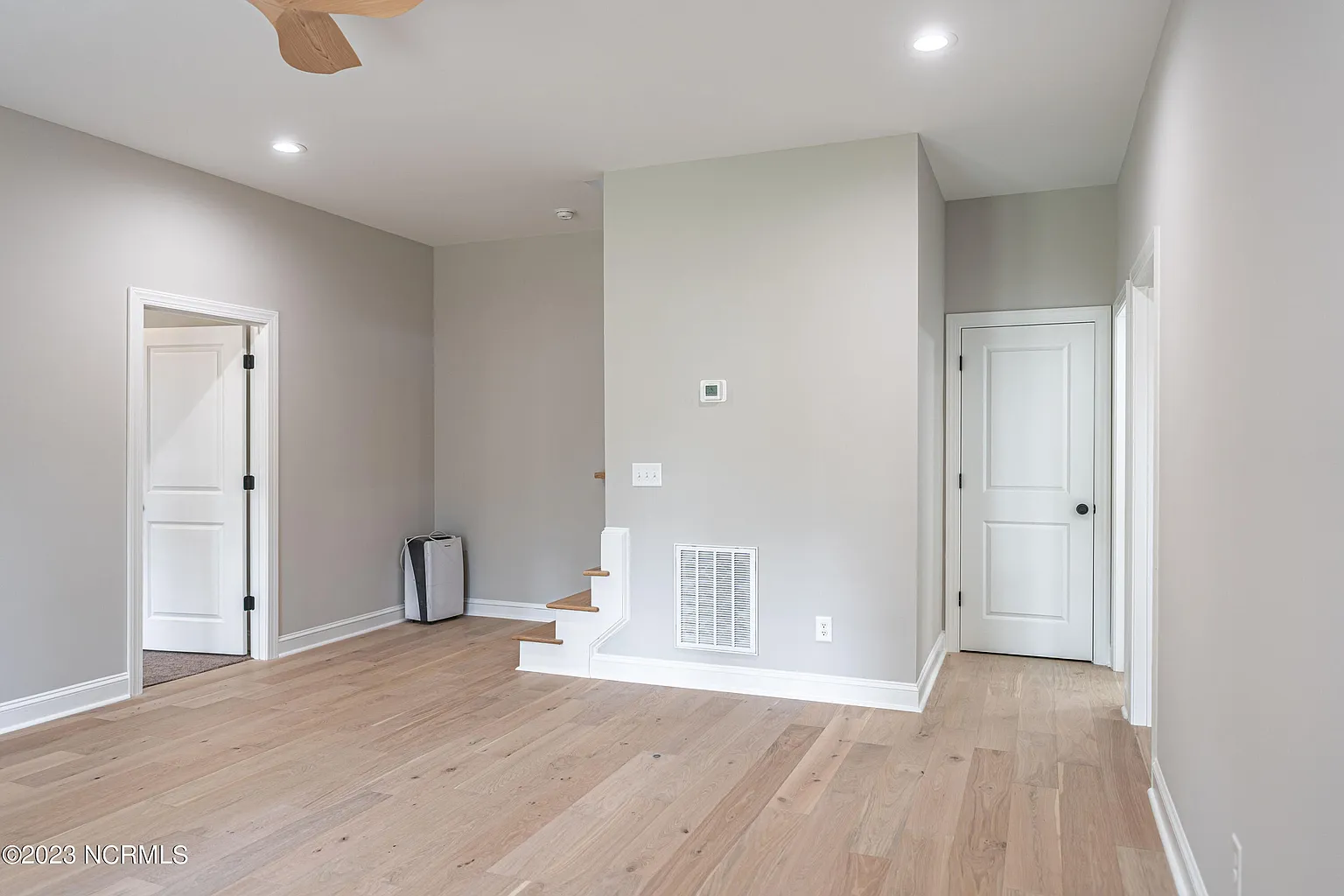 337 Longleaf Dr, West End, NC 27376 337 34