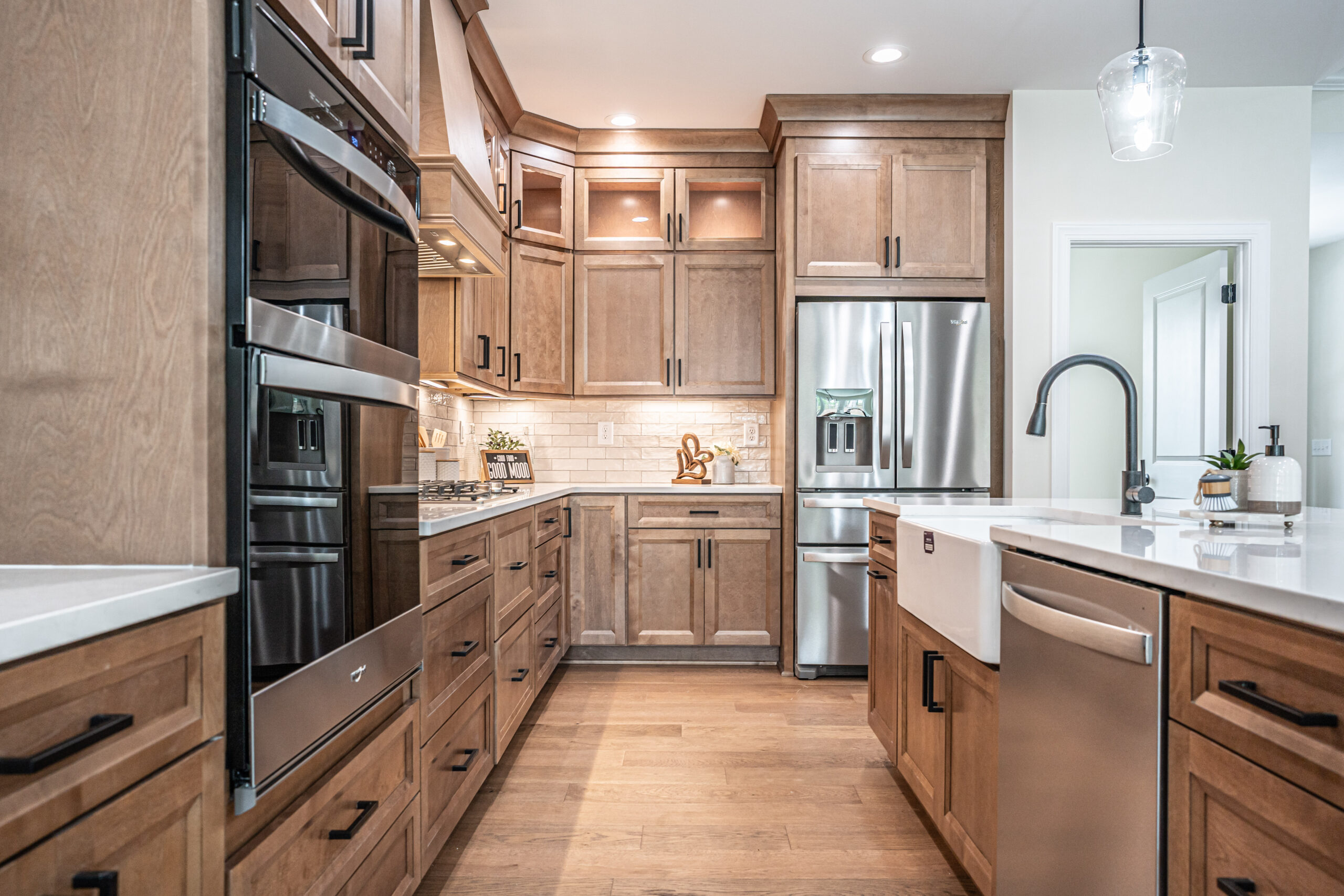 113 Pittman Rd, West End, NC 27376 1165 cabinet color