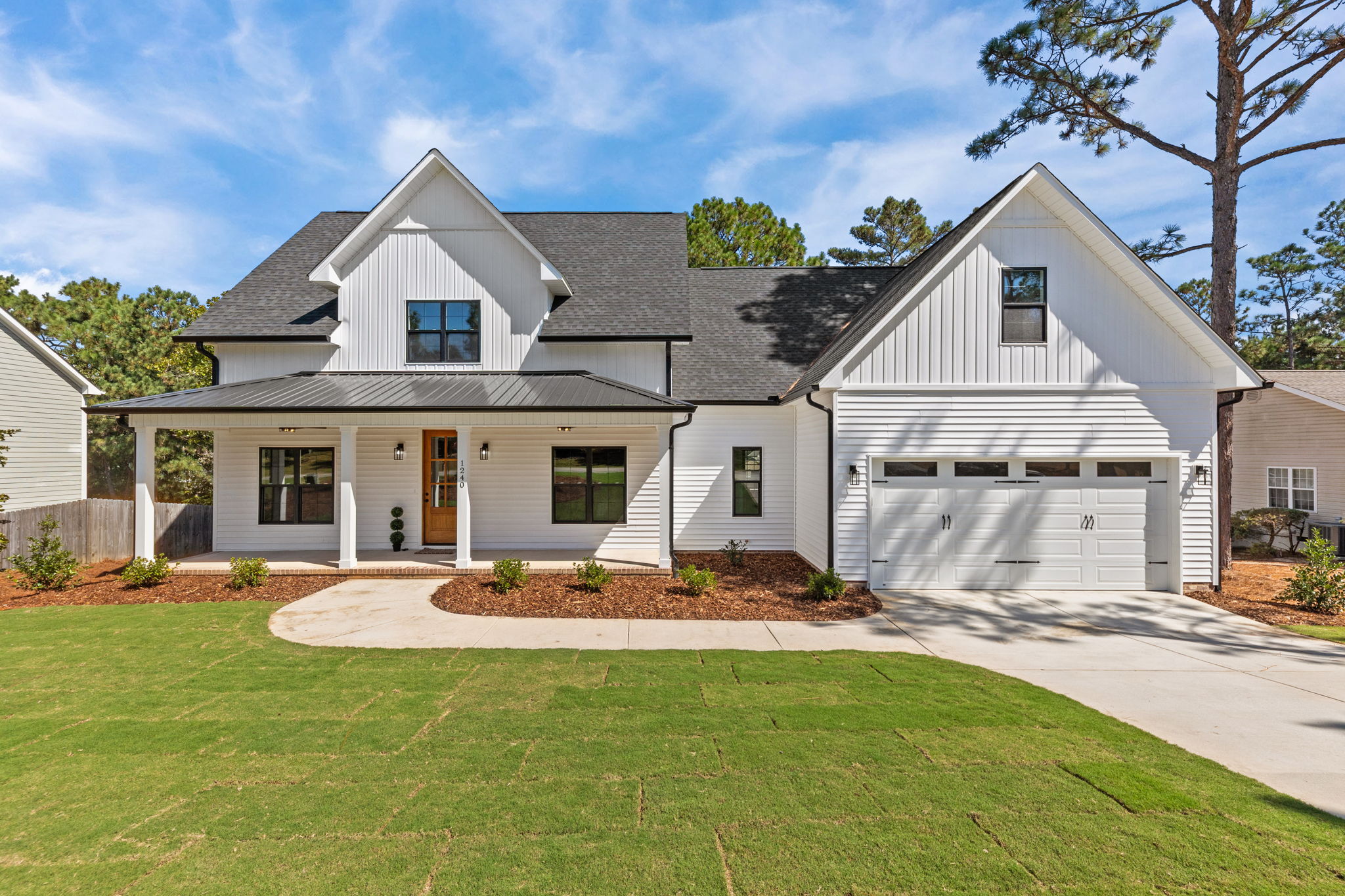 1 web or mls 707a5987