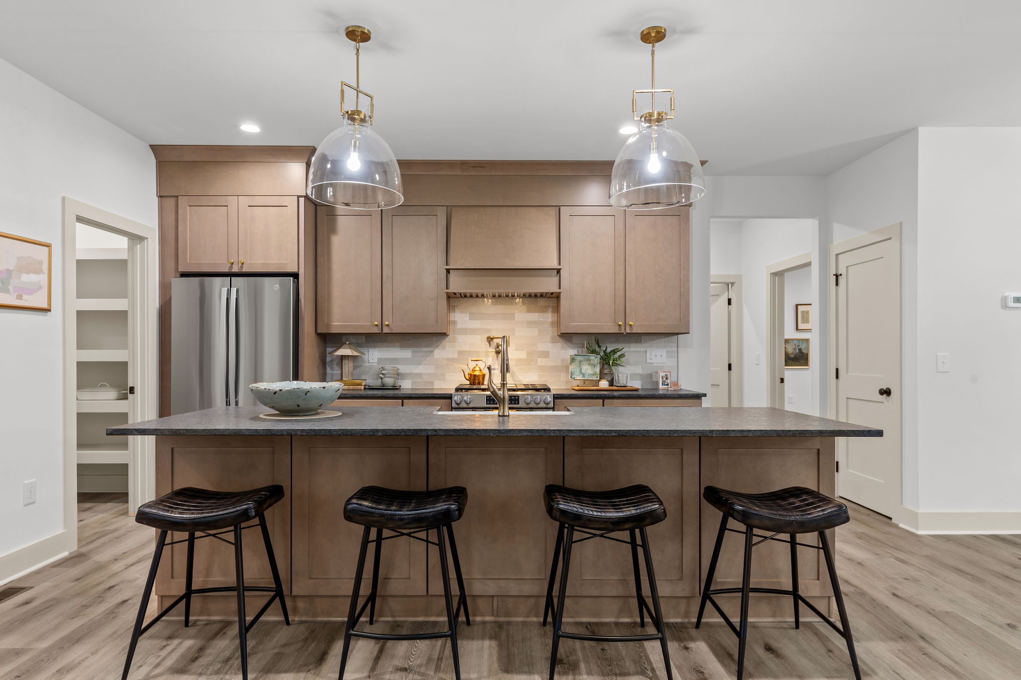 17 web or mls 707a8868