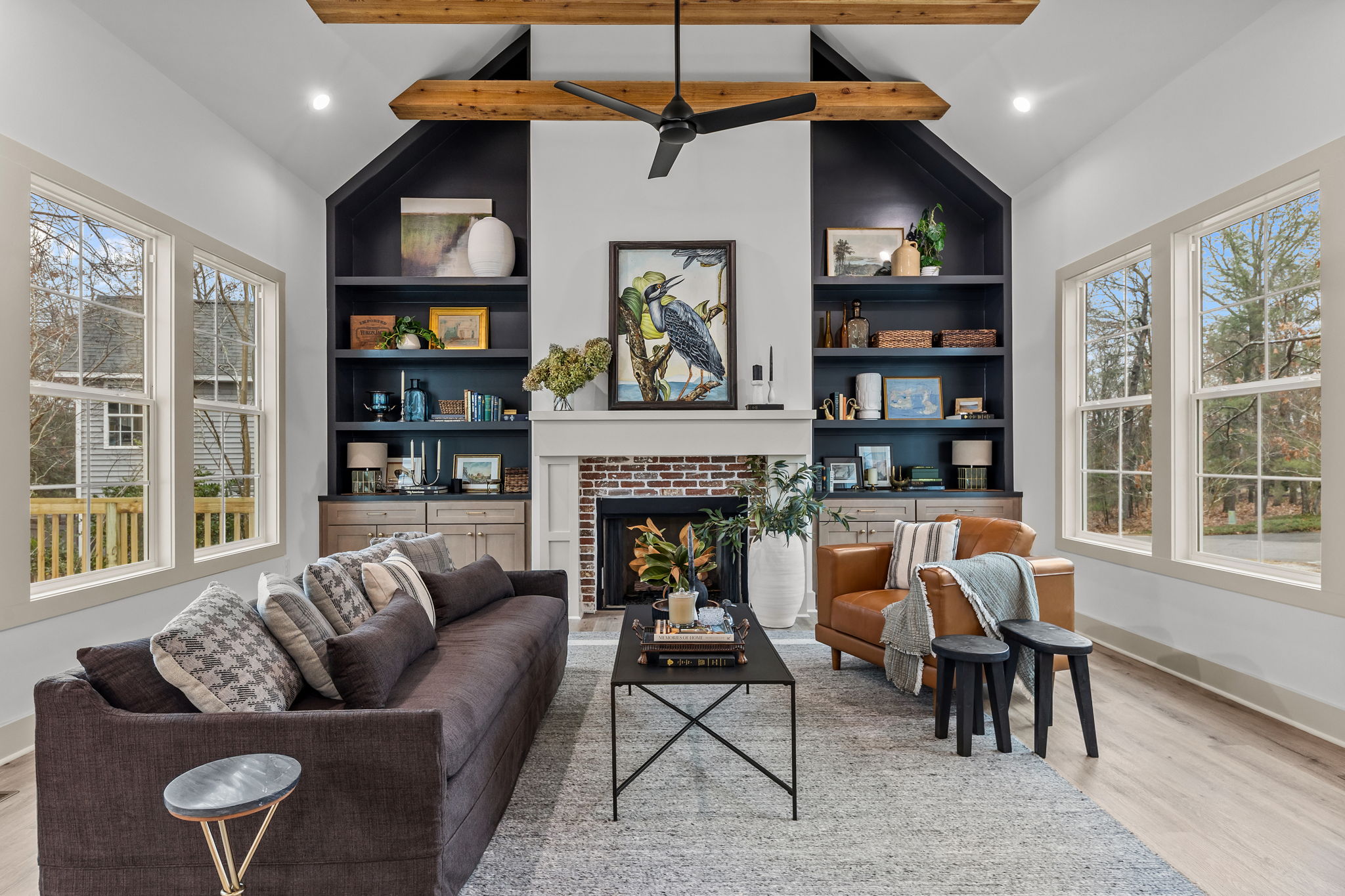 24 web or mls 707a8898