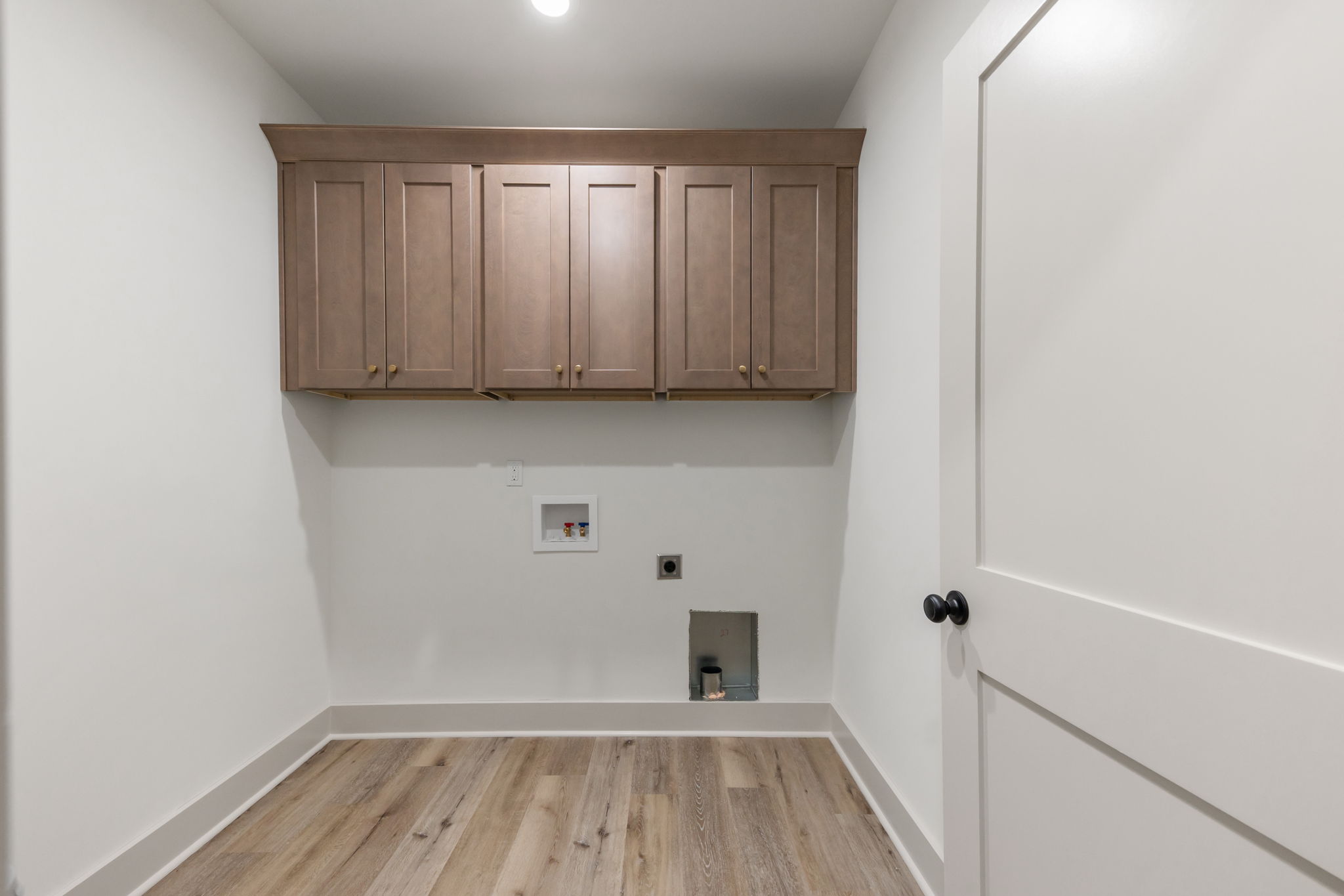 28 web or mls 707a8914