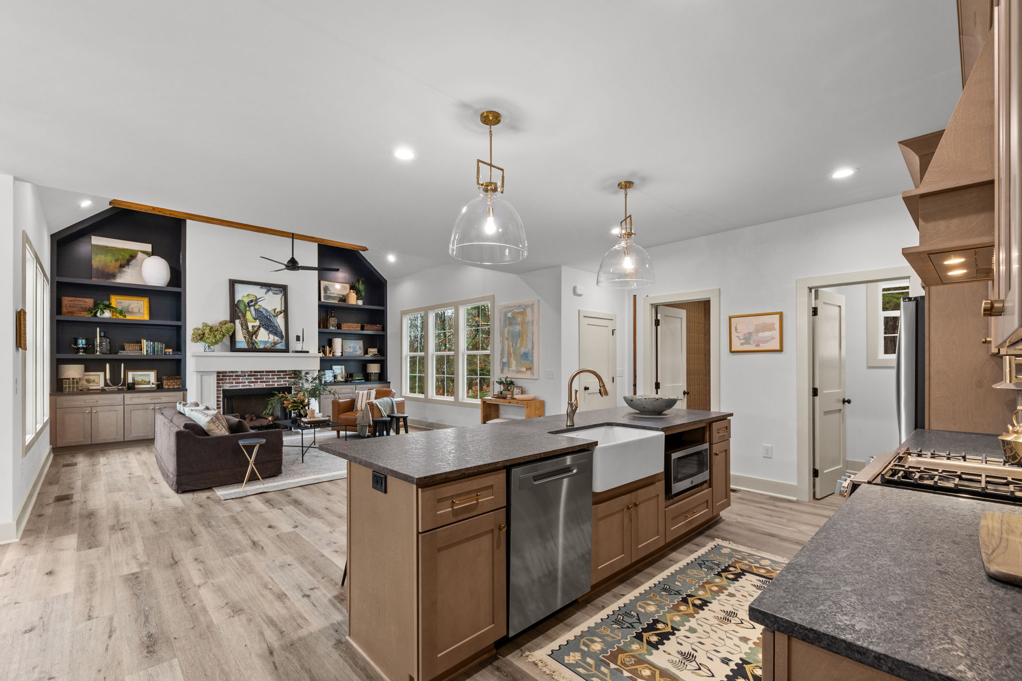 29 web or mls 707a8919