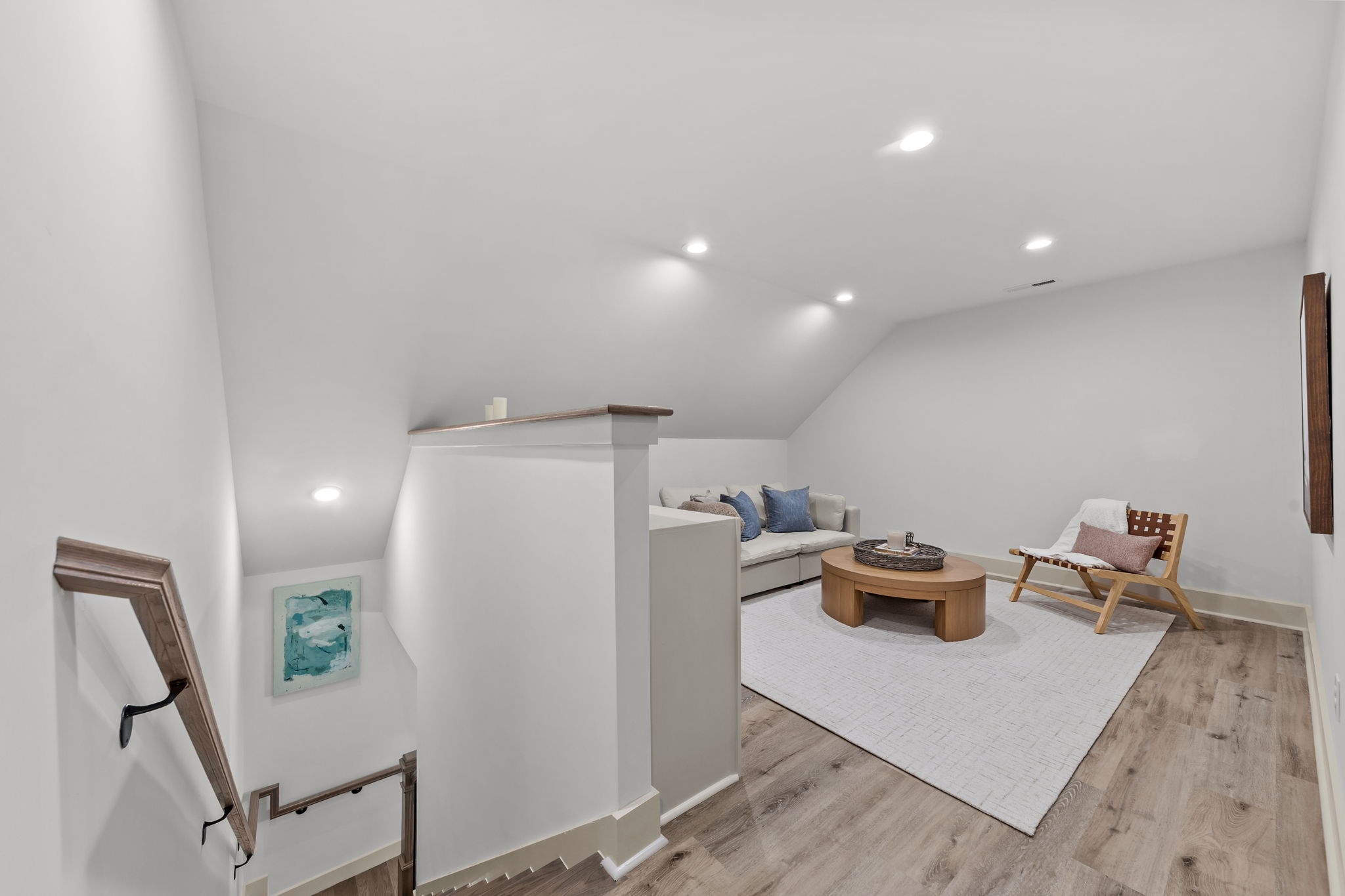 35 web or mls 707a8940