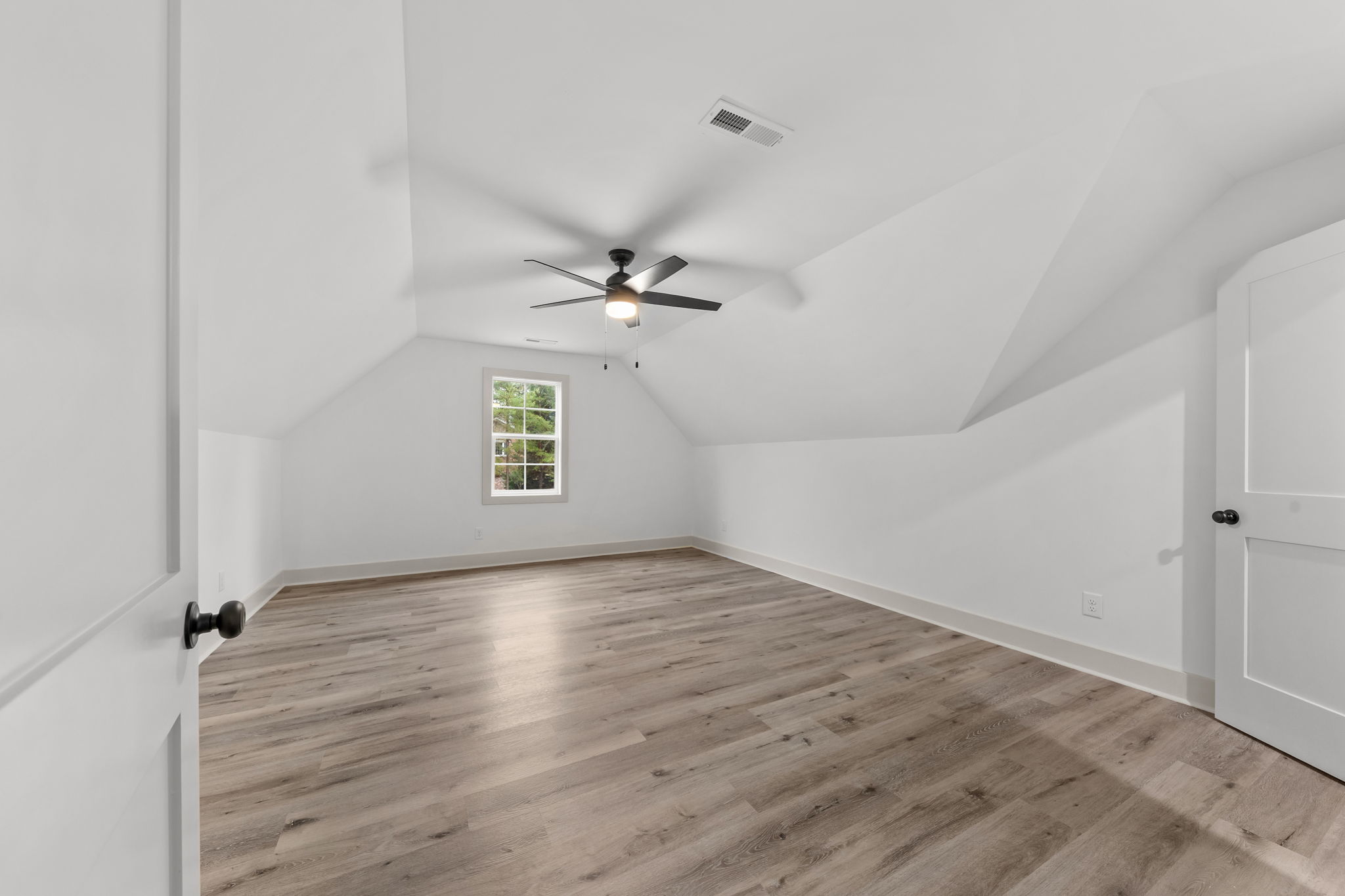 43 web or mls 707a8964