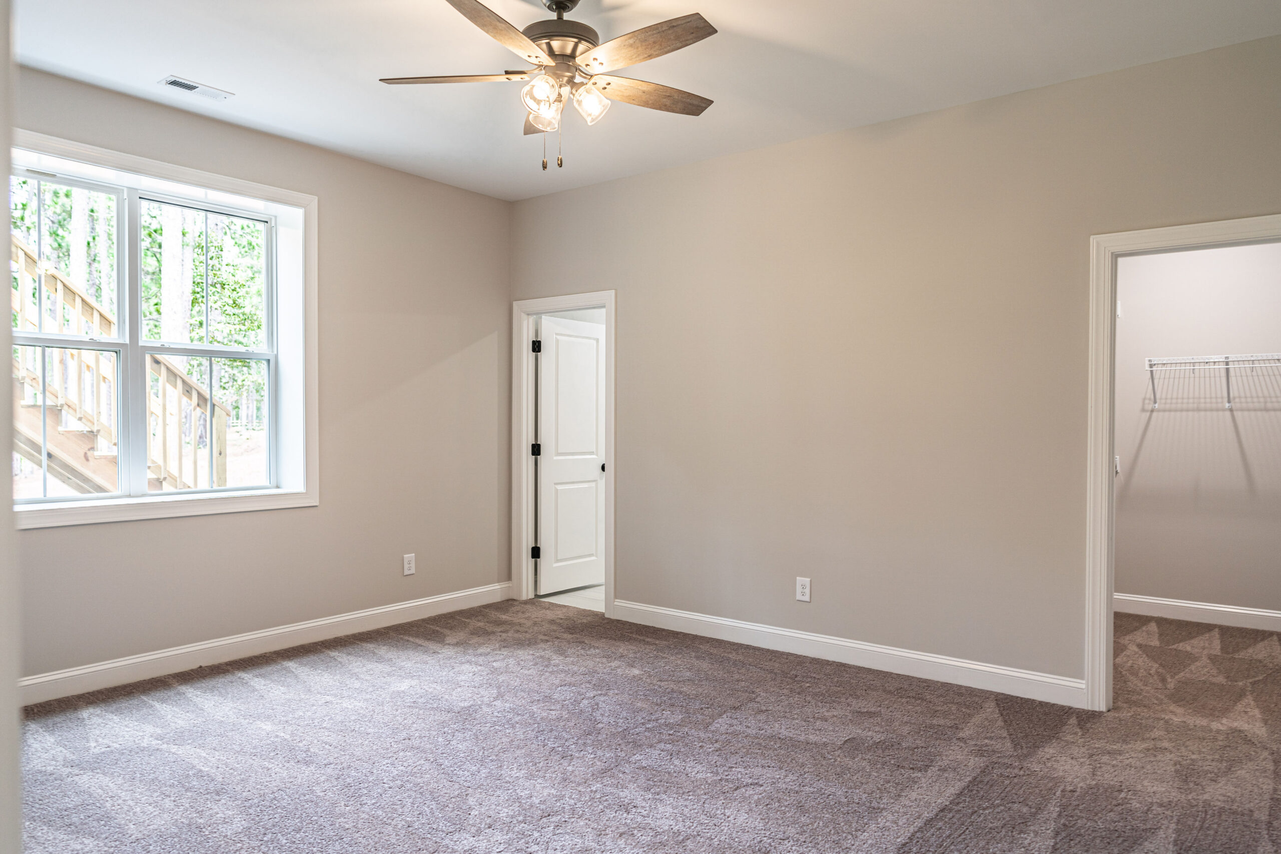 39. 2nd bedroom lower right rear